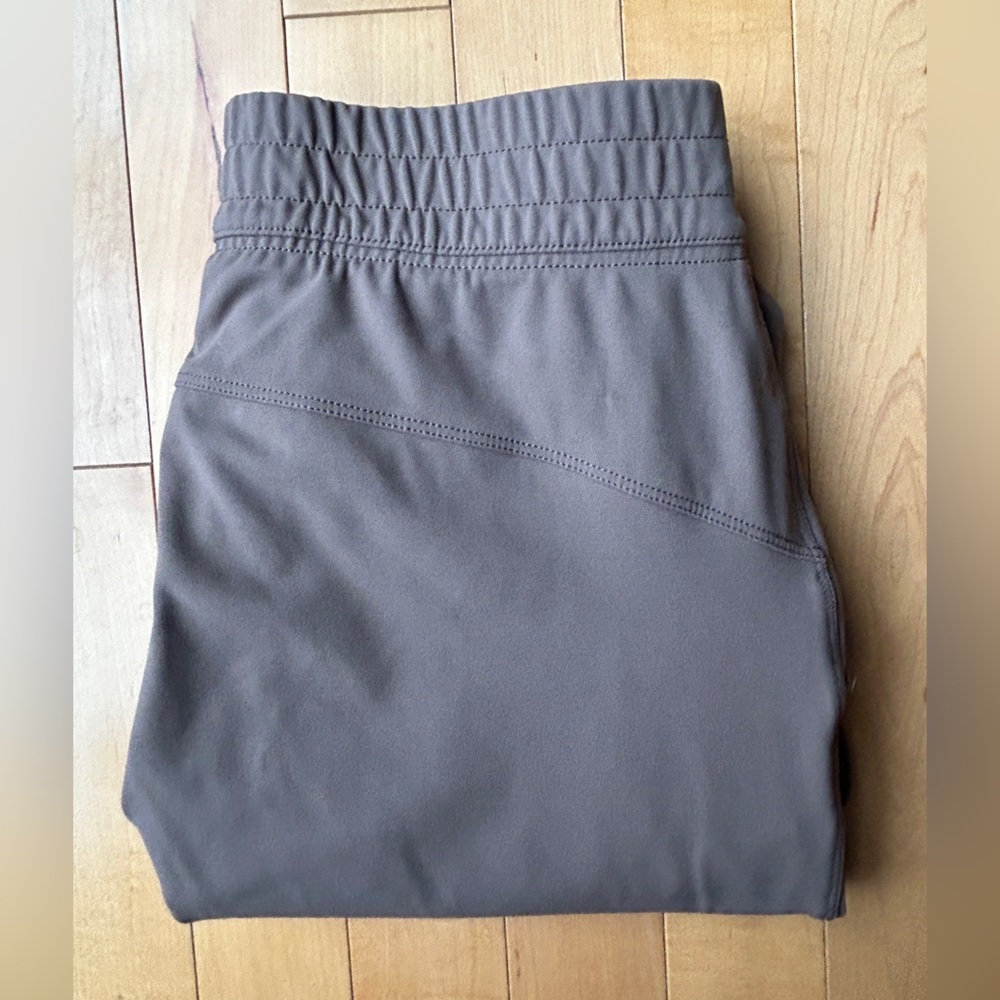 ARITZIA: The Group Babaton Cozy Casual Pants - Sz: XS